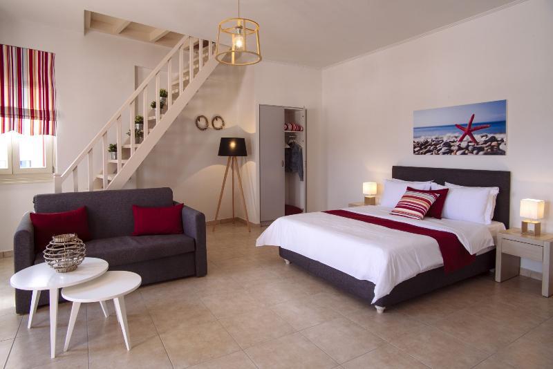 Aelia Apartments & Suites Livadi  Luaran gambar
