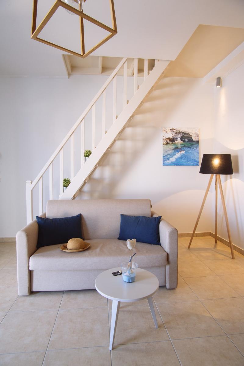 Aelia Apartments & Suites Livadi  Luaran gambar